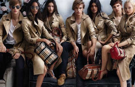 burberrys se confecciona en china